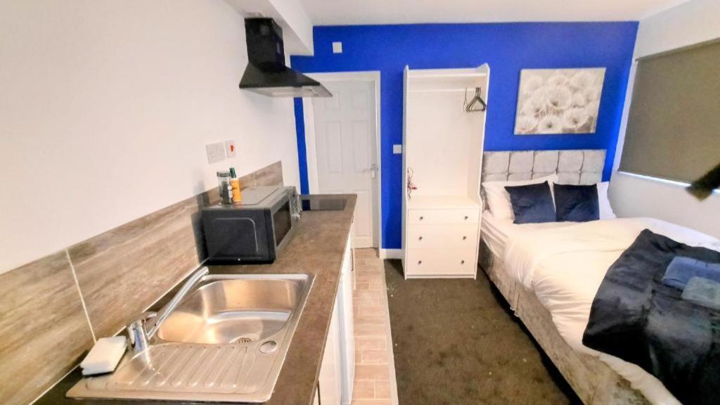 Premier Nottingham Studios - Burford Road Экстерьер фото