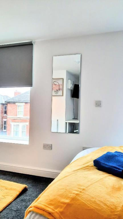 Premier Nottingham Studios - Burford Road Экстерьер фото