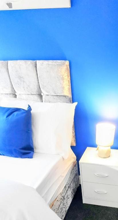 Premier Nottingham Studios - Burford Road Экстерьер фото